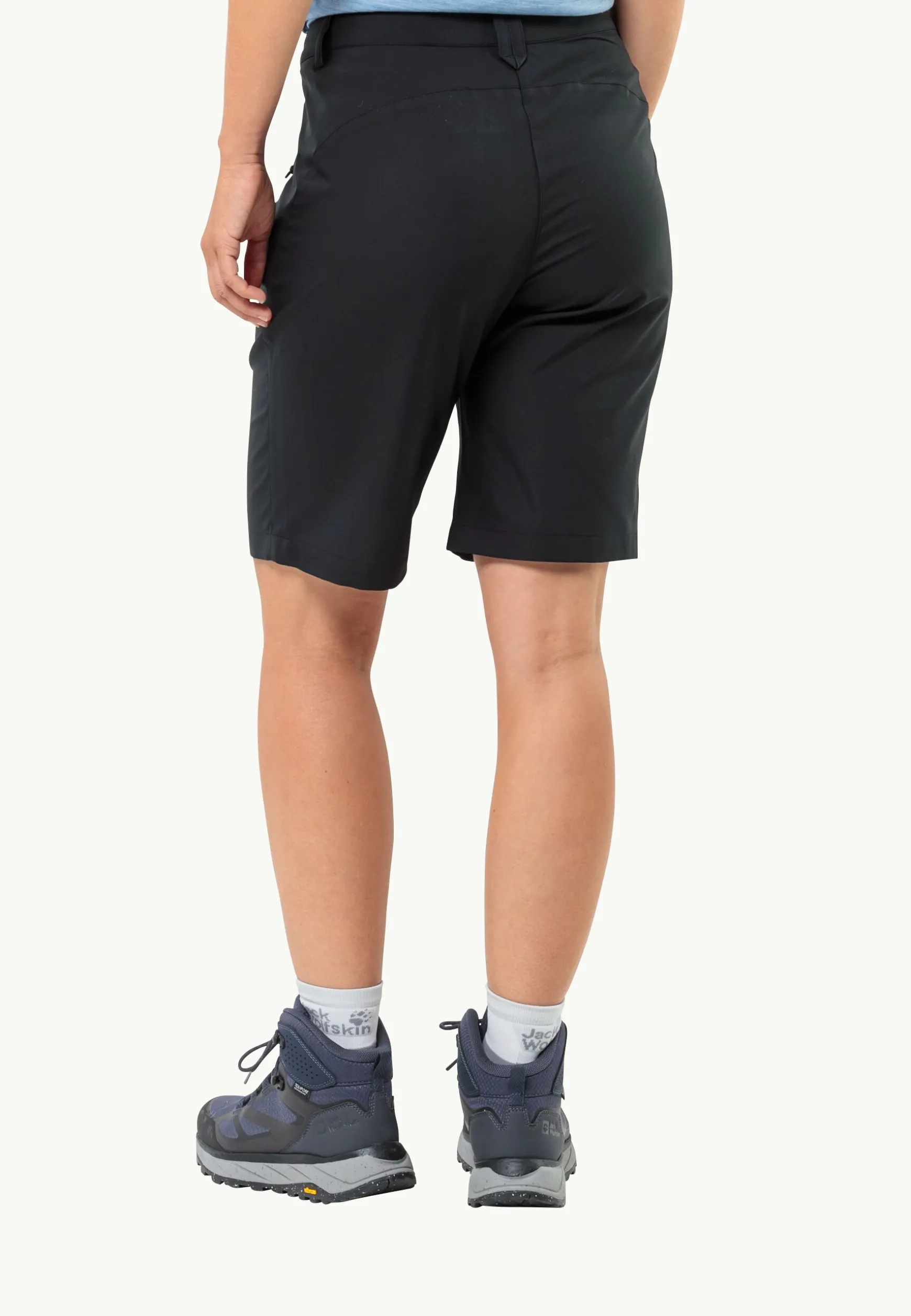 Active Track Shorts W