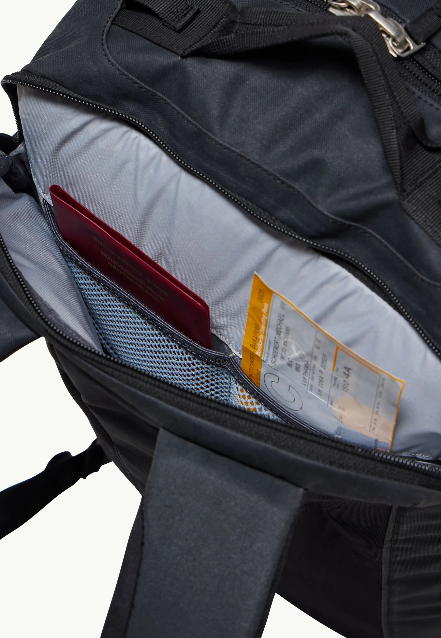 Traveltopia Cabin Pack 40